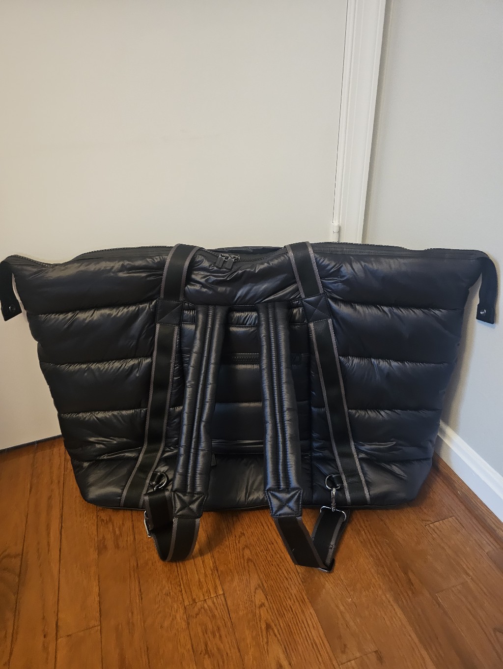 Oliver Thomas Mega Fluff Super Xl Tote Backpack - Nwt — image 7 of 8